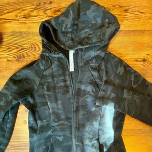 lululemon camo scuba full zip up jacket